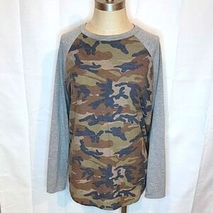 First Look Camouflage Shirt Elbow Patches Size Large